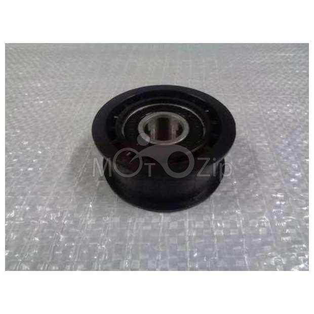  Ролик натяжения ремня привода шнеков (ST246)